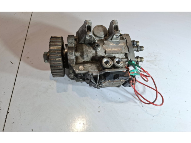 Топливный насос 059130106M, 0470506037    Audi A4 S4 B6 8E 8H   