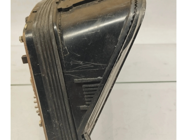 Панель приборов 0105425906, 1235425601   Mercedes-Benz 200 300 W123       