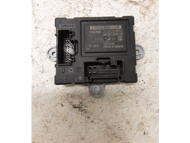 Поршень Блок управления дверью D4204T5 31343030 Volvo V70