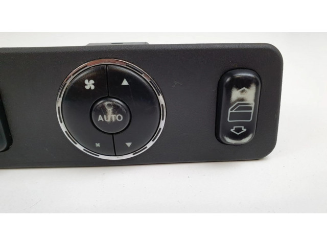 Включатель электрических окон