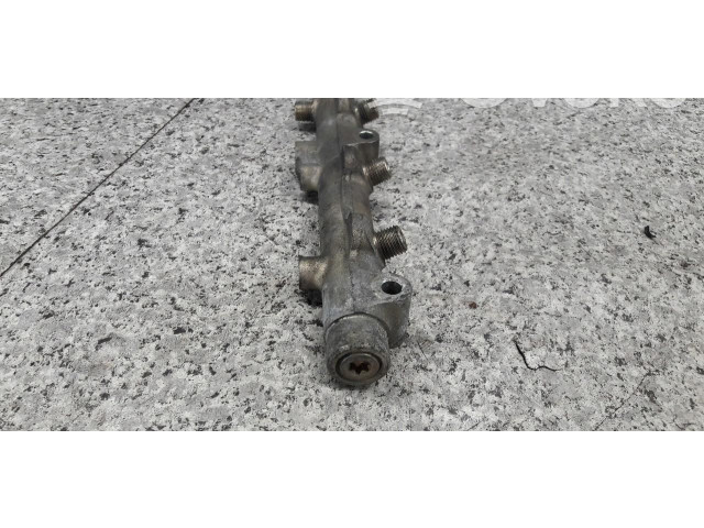 Топливная рампа 0445214017   Citroen C5 Aircross  