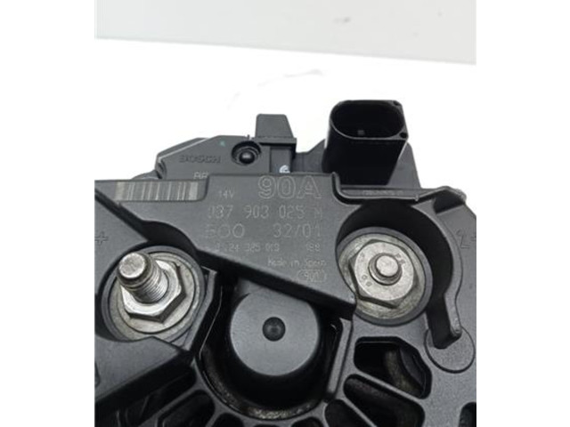 Генератор 037903025M, 0124325013   Audi A2      