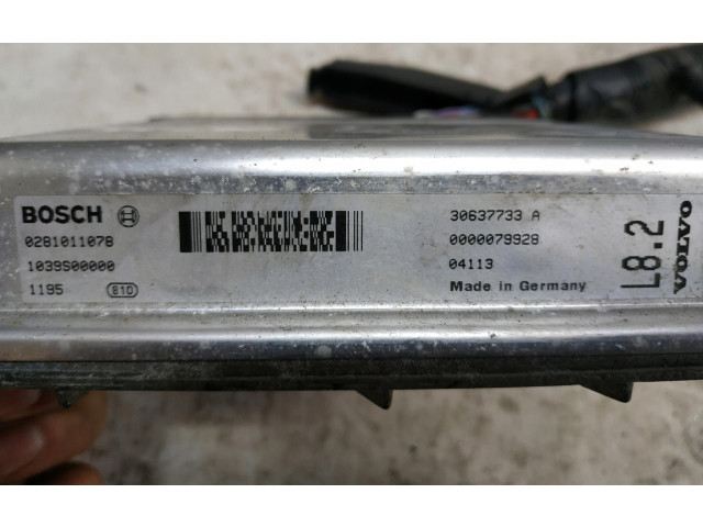 Блок управления двигателем Блок управления 30637733   Volvo XC90