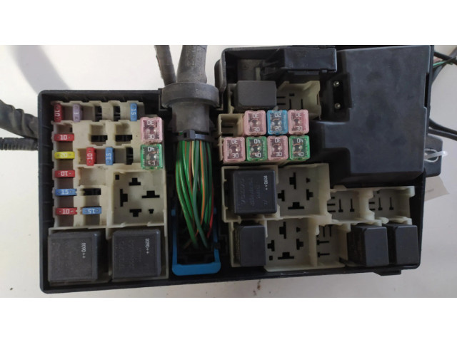 Pojistková skříňka 8688040, 518818000 Volvo V50 2006