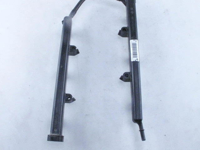 Vstřikovací lišta 04593923AB Dodge Grand Caravan pro benzínový motor 3.6