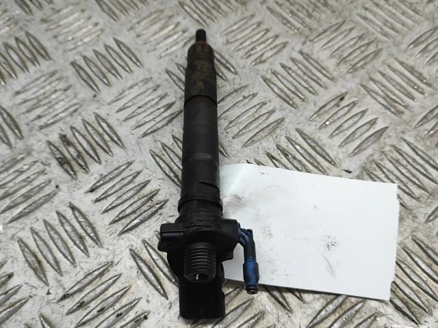 Vstřikovač A6540700300, 0445118034 Mercedes-Benz C W206 pro naftový motor 3.0