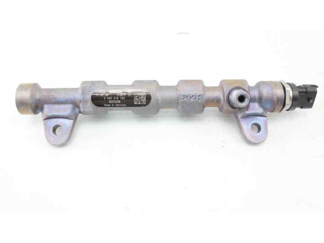 Топливная рампа 55215208, 0445214192 Alfa Romeo Giulietta