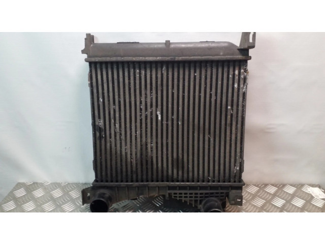 Интеркулер Chrysler Voyager 2.8