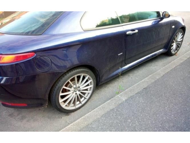 Зеркало электрическое        Alfa Romeo GT   -  года   