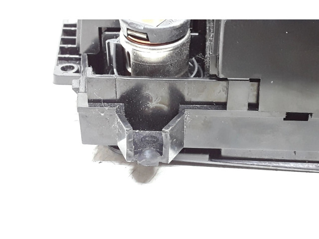 Блок управления климат-контролем 30782503   Volvo V70