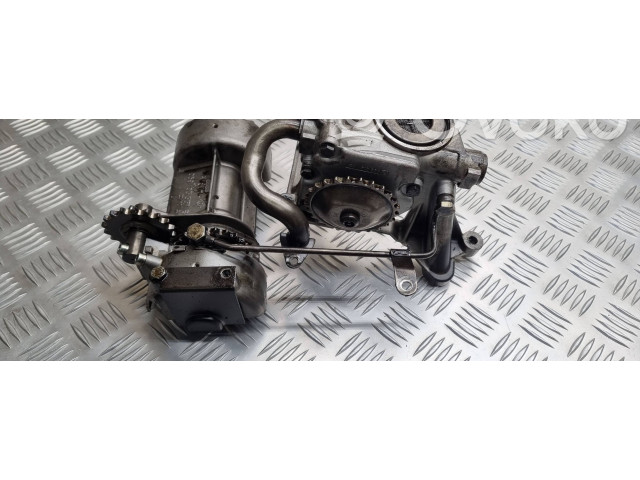 Масляный насос   059103337B, 059115121C  Audi A6 S6 C5 4B 