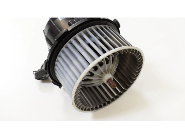 Вентилятор печки 8EW351040 Audi A5 8T 8F