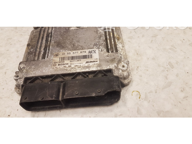 Блок управления двигателя 55577674, 0281017452   Opel Insignia A