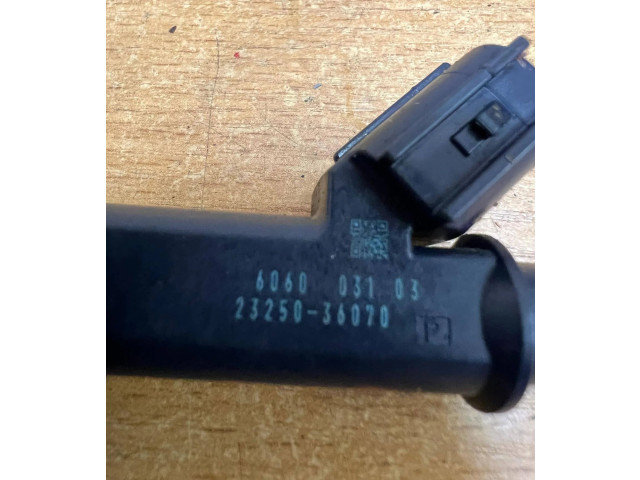 Форсунка 2325036070, 606003103 Lexus NX