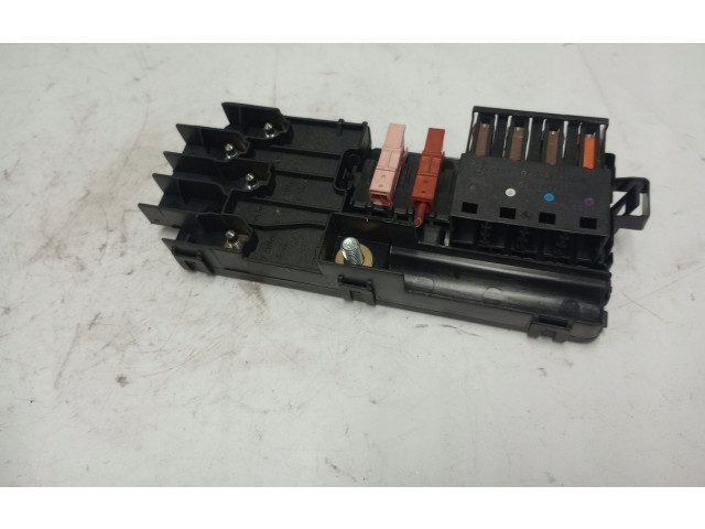 Блок предохранителей  2115452601, 320CDIV6   Mercedes-Benz ML W164    