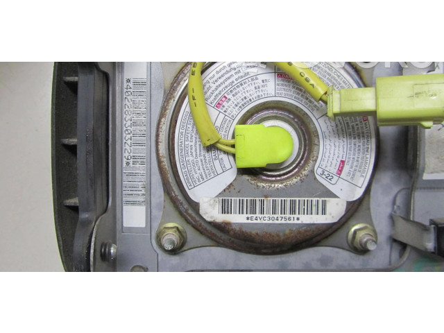 Подушка безопасности водителя Mitsubishi Outlander