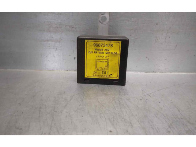 Блок управления 96673478 Chevrolet Captiva