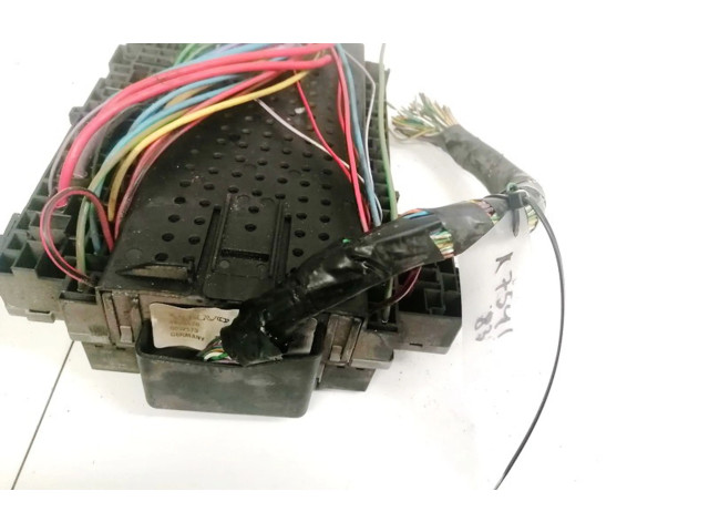 Блок предохранителей 8645170, 00W173 Volvo V70
