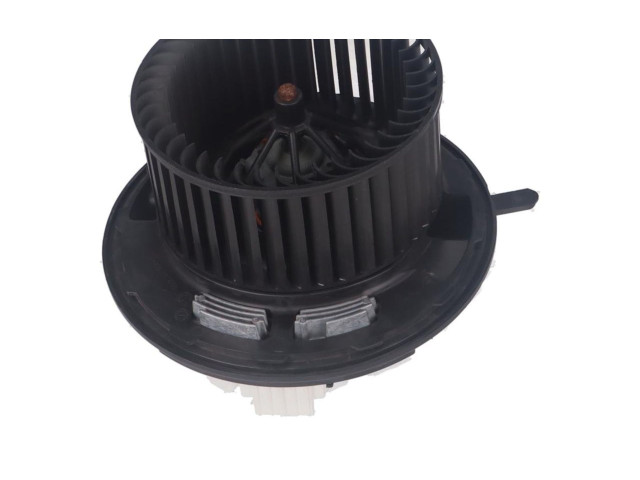 Вентилятор печки    9227670   BMW X3 F25