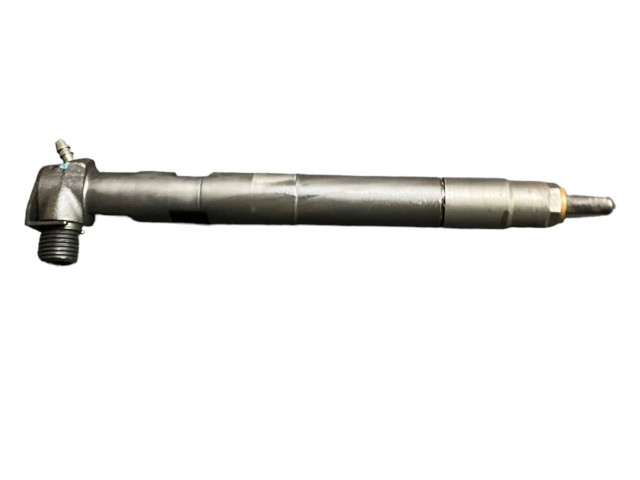 Vstřikovač 28489548 Opel Antara