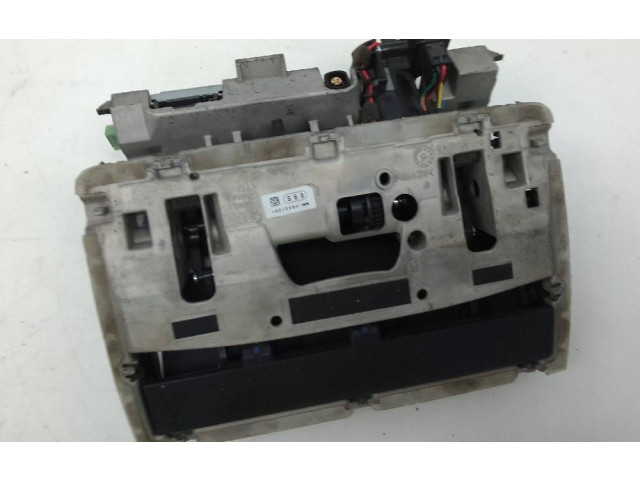 Дисплей 8V0857273N Audi A3 S3 8V