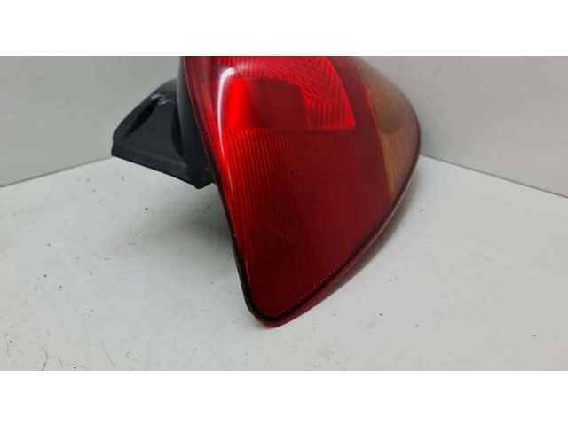 Světlo zadní 1827 Toyota Corolla Verso E121 2003