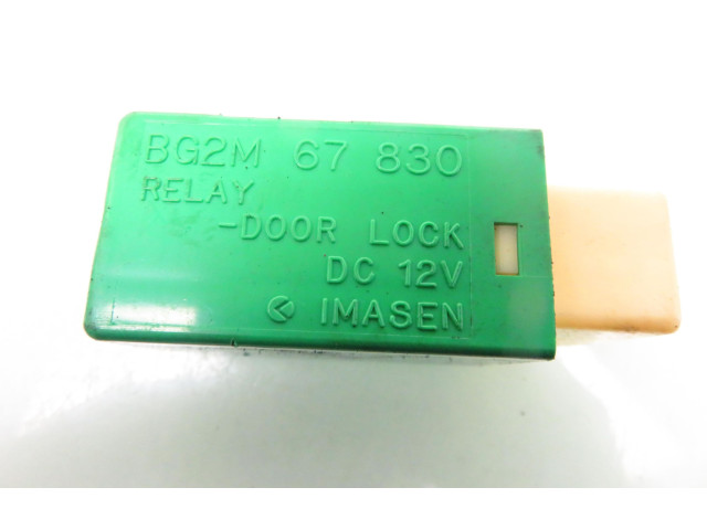 Блок управления двигателем Блок управления BJ3D675G2H, 2797000811 Mazda Premacy