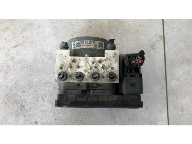 Блок АБС 5Q0614517DB   Volkswagen  Golf VII  2013-2019 года