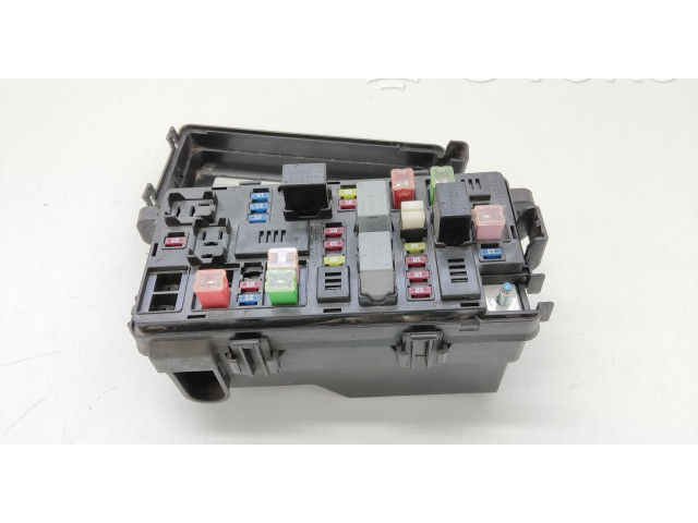   Pojistková skříňka YHTEC, B10D1   Chevrolet Spark 2010