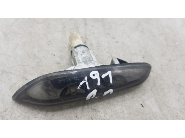 Поворотный фонарь крыла