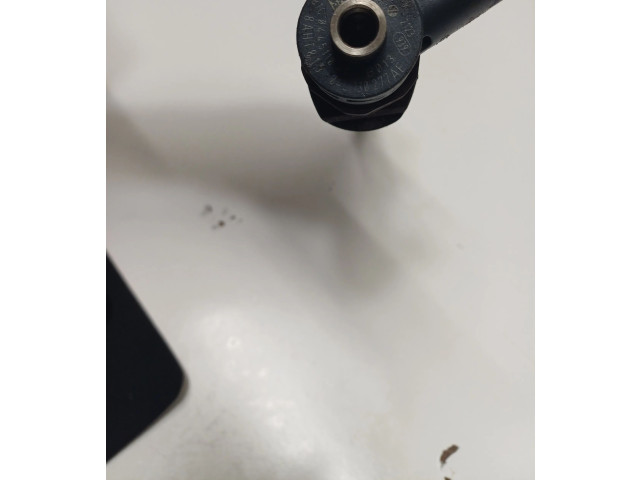 Vstřikovač 04L130277AE   Volkswagen Tiguan     