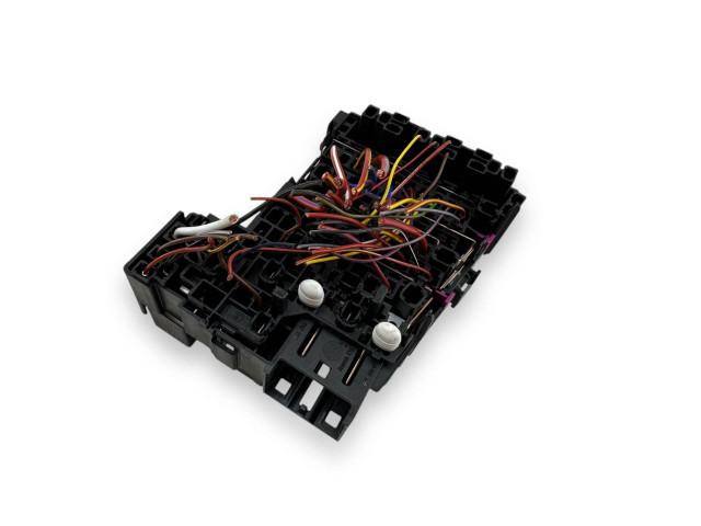 Pojistková skříňka 5Q0937615C Audi TT TTS RS Mk3 8S 2021