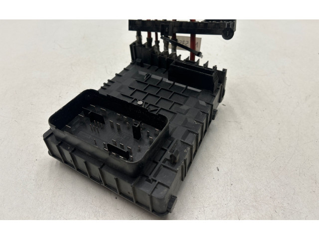 Pojistková skříňka 1K0937125D, 017183073 Volkswagen Caddy 2011