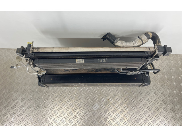 Поршень Комплект радиатора 52014780AB, 52014775AB Jeep Cherokee