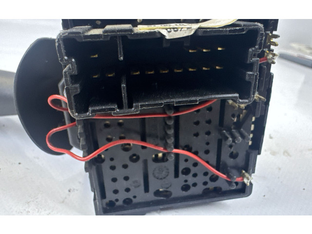 Ручка стеклоочистителей 255670736R, E11811140 Dacia Dokker