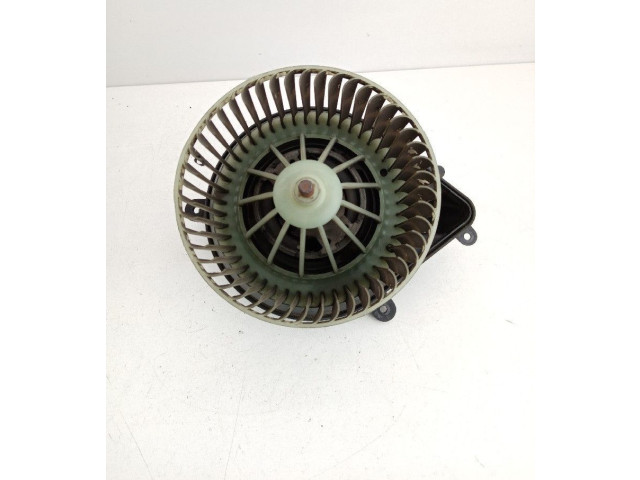 Вентилятор печки    21.068.123.3F, 74.047.123.3F   Citroen Xsara