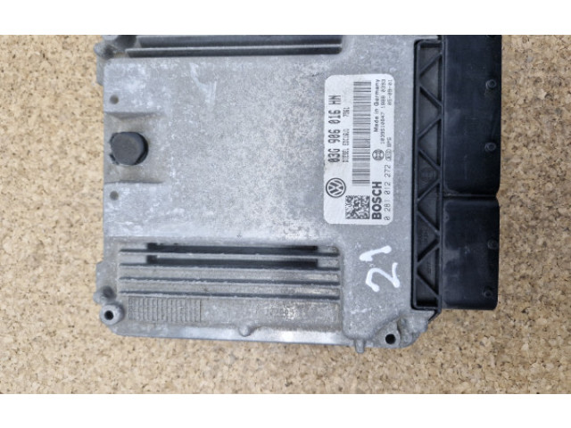 Řídící jednotka 03G906016HN, 0281012272   Volkswagen Caddy 2004