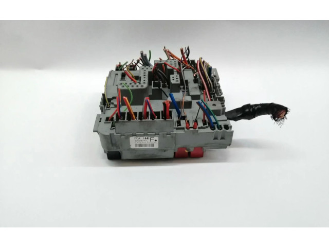 Блок предохранителей Opel Combo D