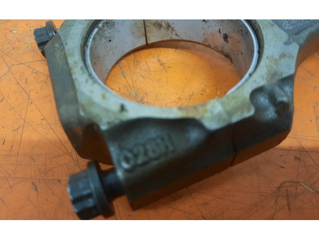 Píst 028H, 028H Volkswagen PASSAT B5.5