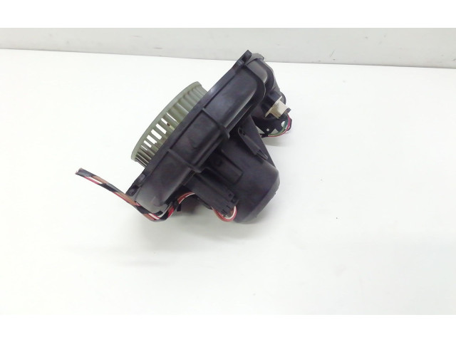 Вентилятор печки       Opel Meriva A