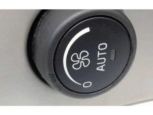 Блок управления климат-контролем 30672565, 1342028   Volvo C30