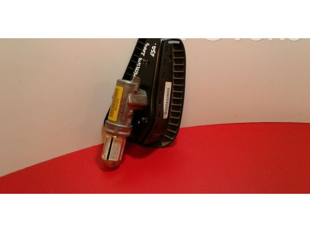 Подушка безопасности в сиденье 739   Opel Meriva A