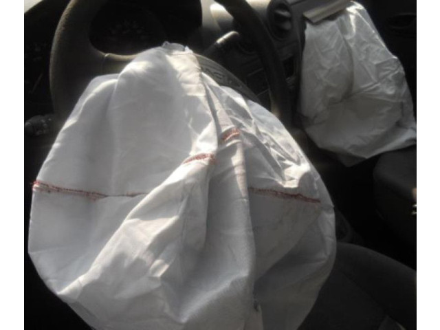 Зеркало электрическое Dacia Logan I 2004 - 2012 года