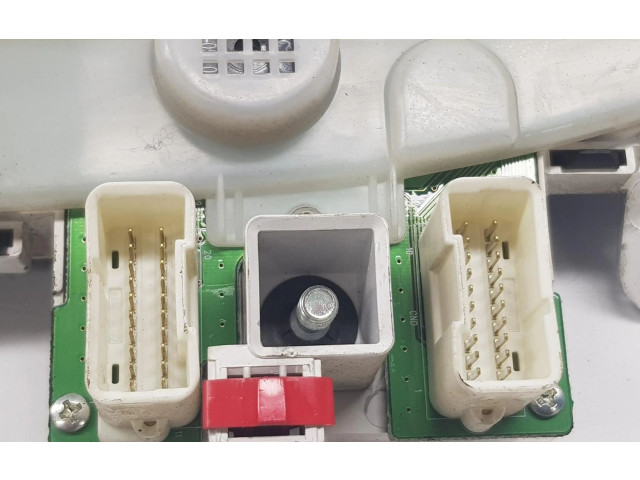 Přístrojová deska Toyota Land Cruiser (J120) 2007 838006D213, 838006D213