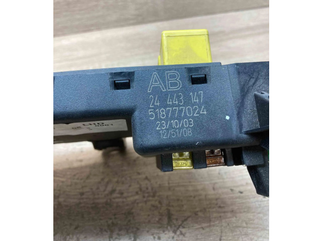 Pojistková skříňka 13165970, 24443147 Opel Vectra C 2002