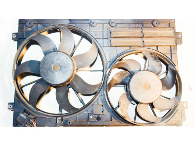 Топливная рампа K0121207BC, 1K0121205AD   Volkswagen PASSAT B7  