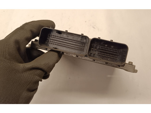 Блок управления 1860C524, 2757006151   Mitsubishi Outlander