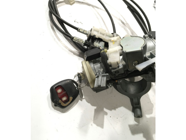 Комплект зажигания 1860A702, 2758004693 Mitsubishi Pajero