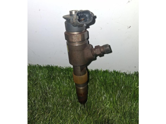 Форсунка 04455110566 Peugeot 2008 I