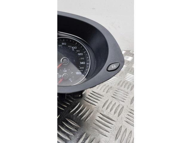 Панель приборов 8U0920990E Audi Q3 8U